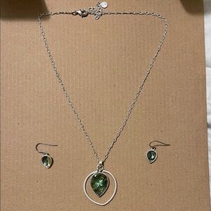 Elegant Silver and Green Jewelry Set